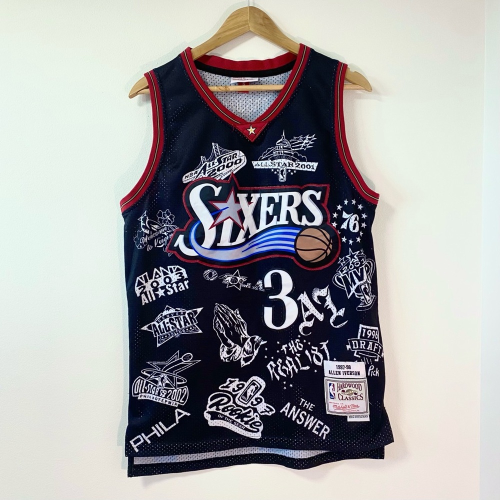 Mitchell & Ness Iverson Philadelphia 76ers Tattoo Swingman Jersey NBA Y2K AOP